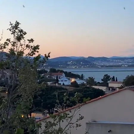 Appartamento Superbe Duplex Refait A Neuf ! Hyères