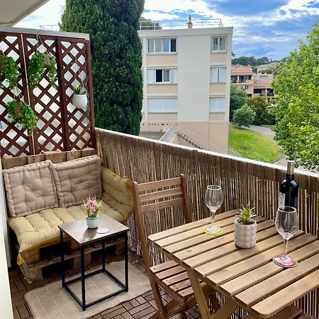 Superbe Duplex Refait A Neuf ! Hyeres